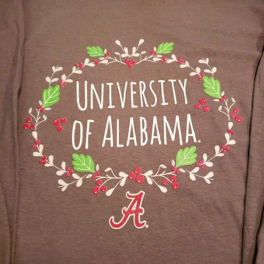 University of Alabama Holly Berries T-shirt